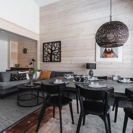 In Lapland - Levihovi 6b *